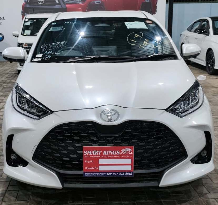 TOYOTA YARIS  G 