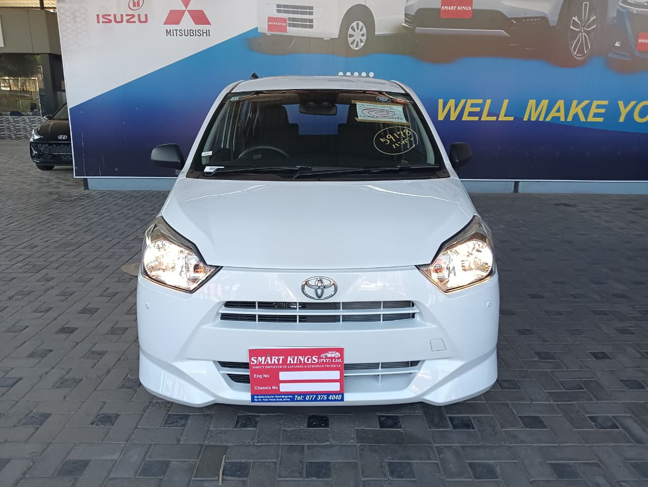 TOYOTA PIXIS EPOCH L SA 3